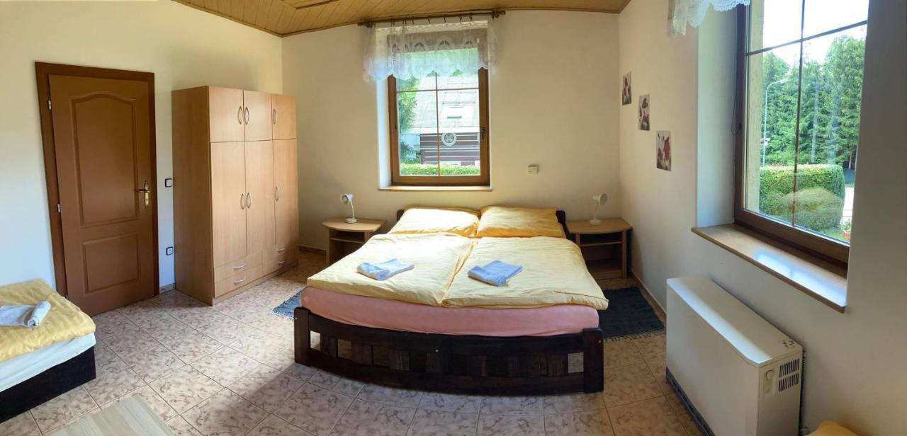 Apartma Doubek روكيتنسي ناد جيزيرو المظهر الخارجي الصورة