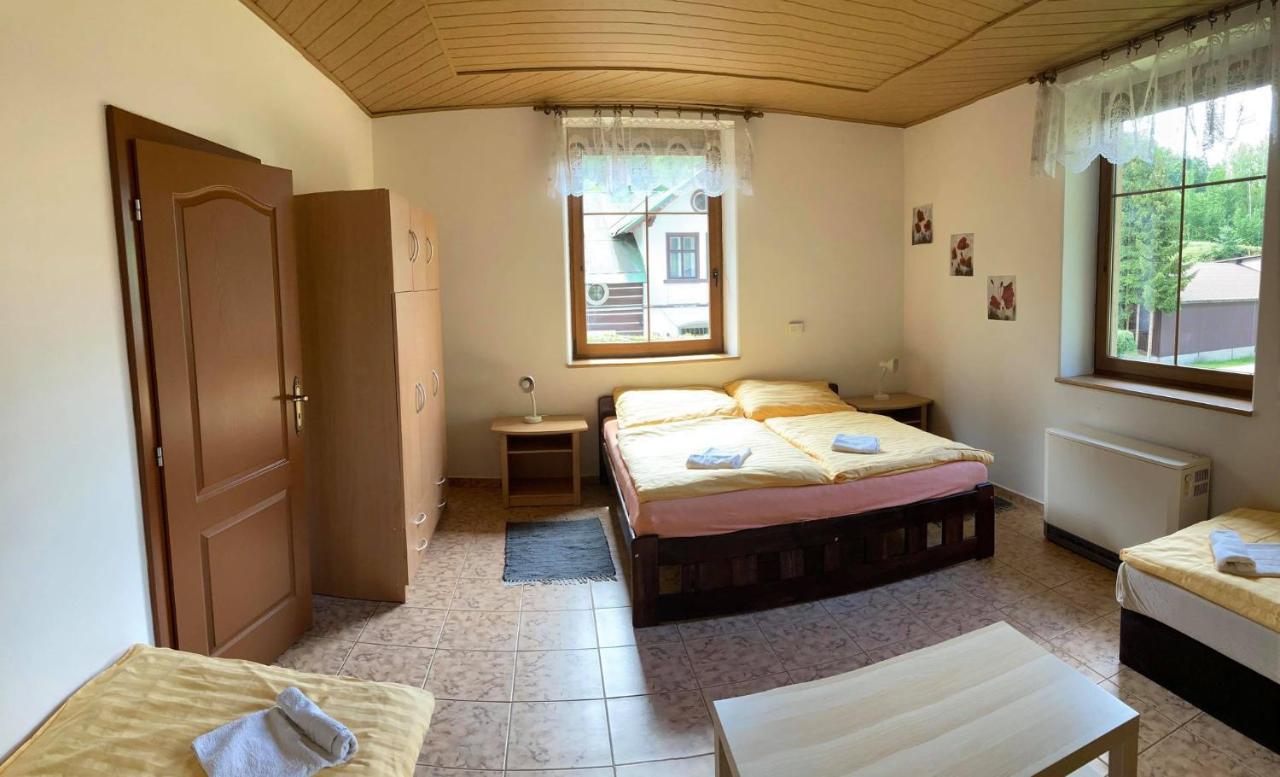 Apartma Doubek روكيتنسي ناد جيزيرو المظهر الخارجي الصورة